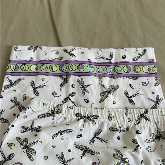 Dragonfly Print Pajama Shorts - Picture 2 of 6